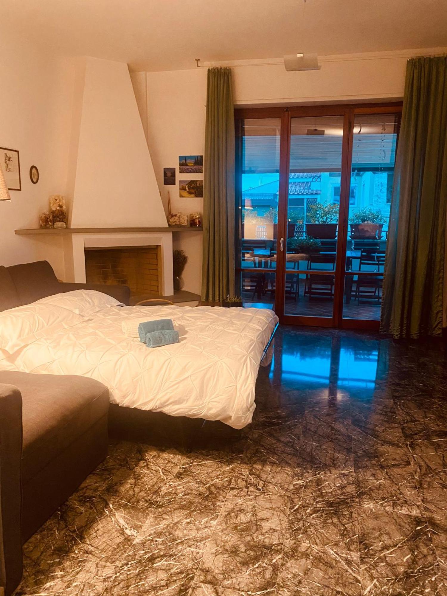 La Casa Di Dani Apartment ฟลอเรนซ์ ภายนอก รูปภาพ